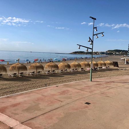 Pineda Beach 1a línea de mar&parking La Pineda Exteriör bild