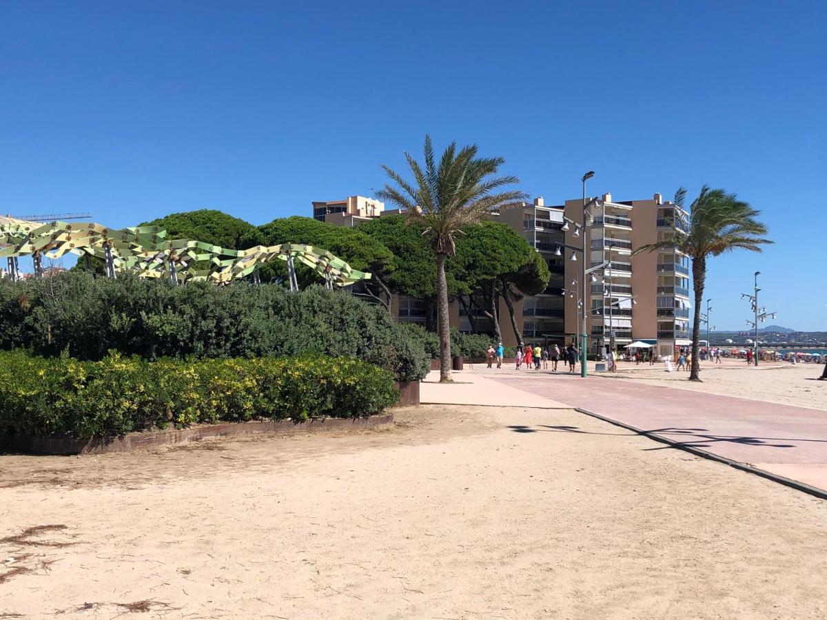Pineda Beach 1a línea de mar&parking La Pineda Exteriör bild